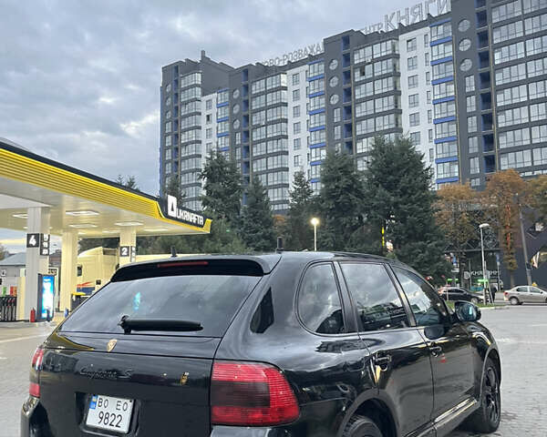 Чорний Порше Cayenne, об'ємом двигуна 4.51 л та пробігом 290 тис. км за 6900 $, фото 4 на Automoto.ua