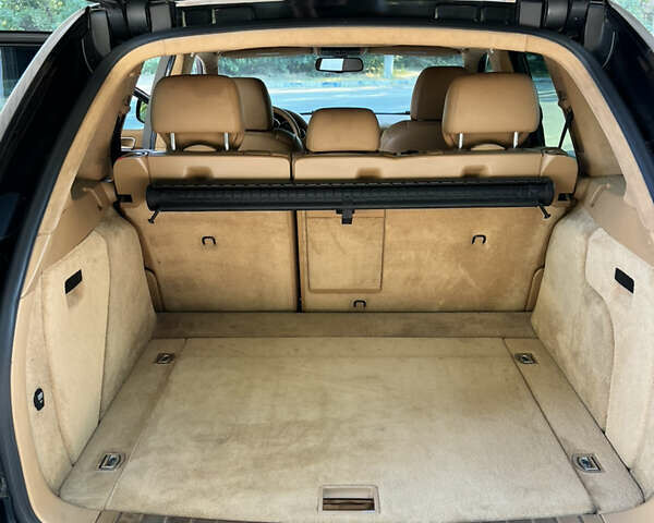 Чорний Порше Cayenne, об'ємом двигуна 4.5 л та пробігом 114 тис. км за 12500 $, фото 35 на Automoto.ua