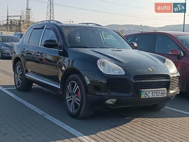 Черный Порше Каен, объемом двигателя 4.51 л и пробегом 208 тыс. км за 4800 $, фото 12 на Automoto.ua