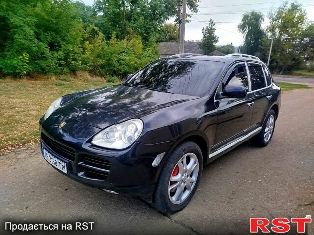 Чорний Порше Cayenne, об'ємом двигуна 4.5 л та пробігом 325 тис. км за 5600 $, фото 3 на Automoto.ua