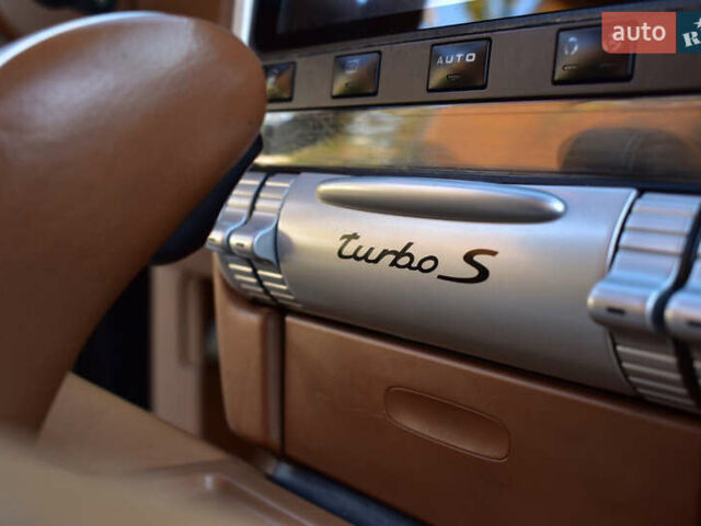 Черный Порше Каен, объемом двигателя 4.5 л и пробегом 111 тыс. км за 8500 $, фото 17 на Automoto.ua