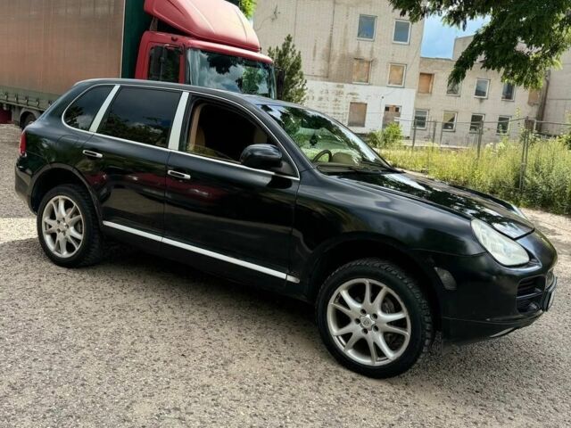 Чорний Порше Cayenne, об'ємом двигуна 3.2 л та пробігом 200 тис. км за 4975 $, фото 3 на Automoto.ua