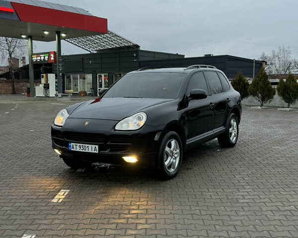 Чорний Порше Cayenne, об'ємом двигуна 4.51 л та пробігом 205 тис. км за 6300 $, фото 2 на Automoto.ua