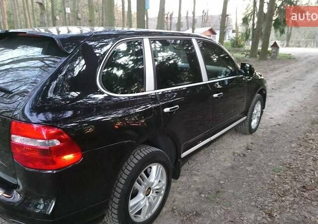 Чорний Порше Cayenne, об'ємом двигуна 4.8 л та пробігом 257 тис. км за 13900 $, фото 2 на Automoto.ua