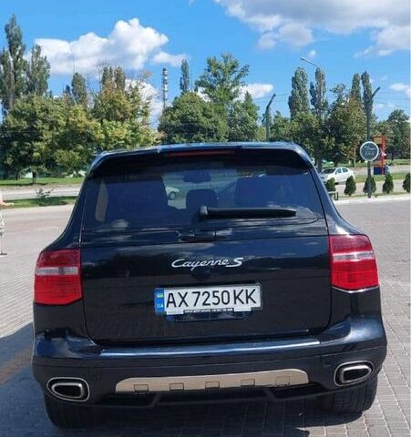 Черный Порше Каен, объемом двигателя 4.8 л и пробегом 148 тыс. км за 8000 $, фото 7 на Automoto.ua