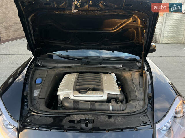 Черный Порше Каен, объемом двигателя 3.6 л и пробегом 232 тыс. км за 12500 $, фото 31 на Automoto.ua