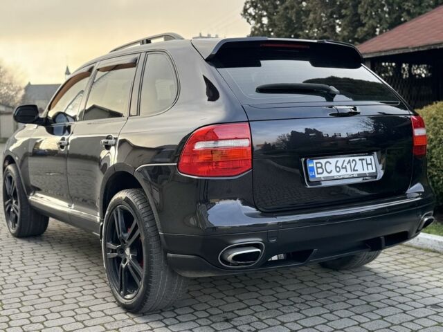 Черный Порше Каен, объемом двигателя 4.8 л и пробегом 193 тыс. км за 8950 $, фото 5 на Automoto.ua