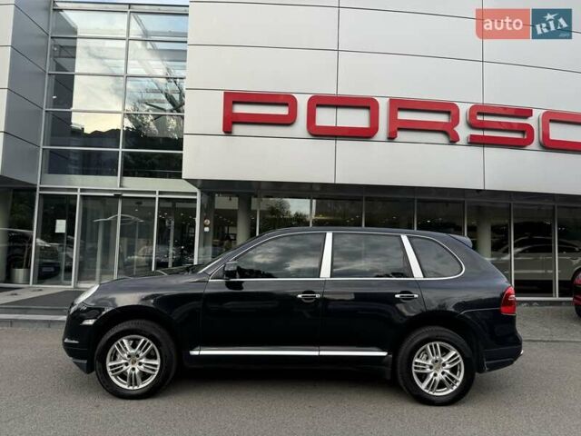 Чорний Порше Cayenne, об'ємом двигуна 4.81 л та пробігом 353 тис. км за 9400 $, фото 3 на Automoto.ua