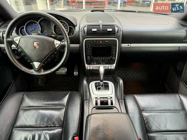 Чорний Порше Cayenne, об'ємом двигуна 4.81 л та пробігом 353 тис. км за 9400 $, фото 12 на Automoto.ua