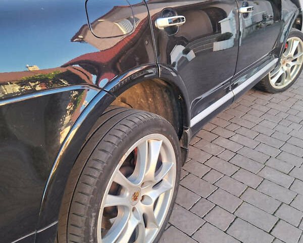 Чорний Порше Cayenne, об'ємом двигуна 4.81 л та пробігом 221 тис. км за 10600 $, фото 7 на Automoto.ua