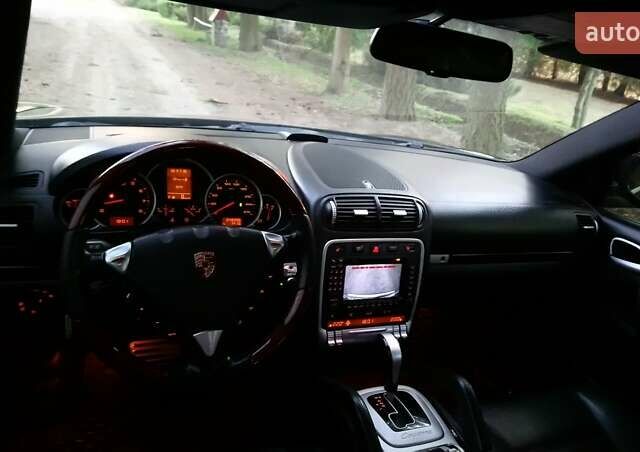 Чорний Порше Cayenne, об'ємом двигуна 4.8 л та пробігом 257 тис. км за 13900 $, фото 3 на Automoto.ua