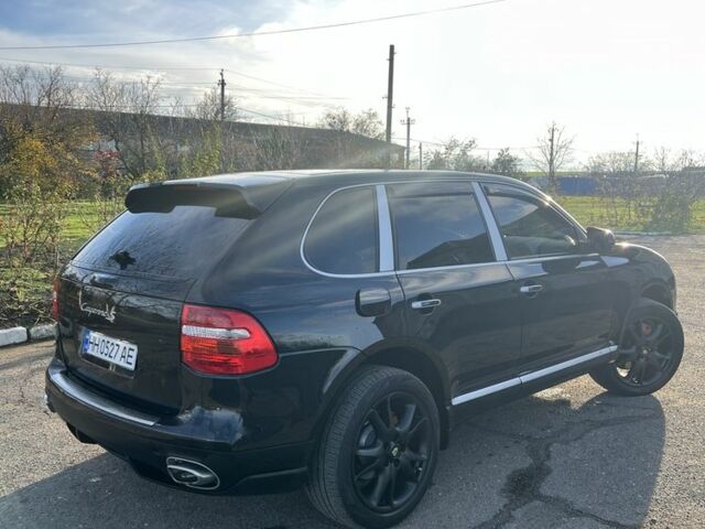 Черный Порше Каен, объемом двигателя 4.8 л и пробегом 136 тыс. км за 9000 $, фото 3 на Automoto.ua