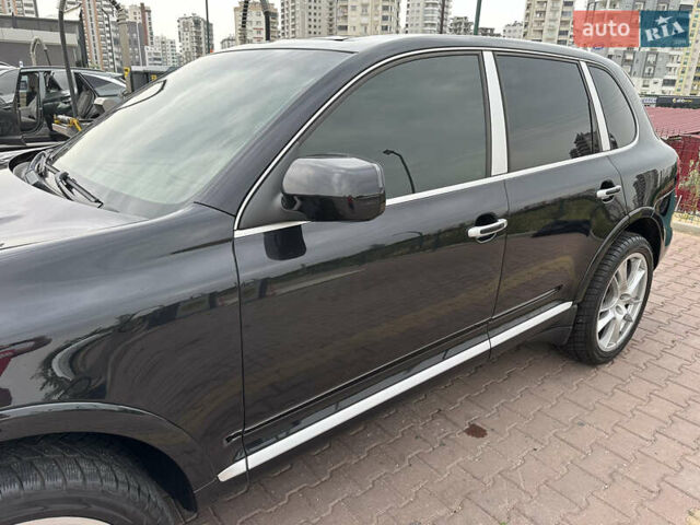 Черный Порше Каен, объемом двигателя 4.8 л и пробегом 115 тыс. км за 13000 $, фото 3 на Automoto.ua