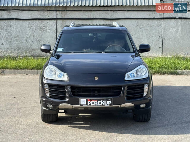 Чорний Порше Cayenne, об'ємом двигуна 4.81 л та пробігом 176 тис. км за 9299 $, фото 5 на Automoto.ua