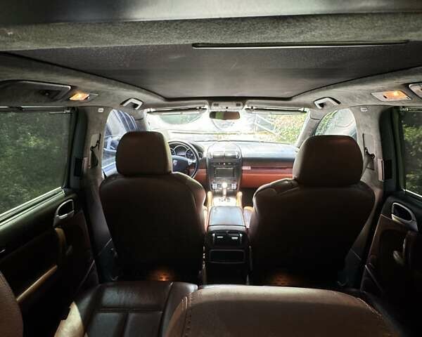 Черный Порше Каен, объемом двигателя 4.8 л и пробегом 170 тыс. км за 12900 $, фото 34 на Automoto.ua
