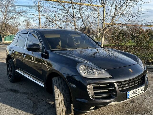 Черный Порше Каен, объемом двигателя 4.8 л и пробегом 136 тыс. км за 9000 $, фото 1 на Automoto.ua