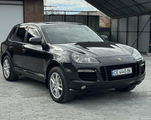 Порше Cayenne 2007 у Чернівцях на Automoto.ua Чорний Порше Cayenne, об'ємом двигуна 4.8 л та пробігом 206 тис. км за 9700 $, фото 2 на Automoto.ua
