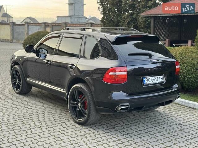 Черный Порше Каен, объемом двигателя 4.8 л и пробегом 247 тыс. км за 8950 $, фото 24 на Automoto.ua