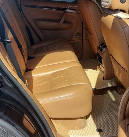 Черный Порше Каен, объемом двигателя 4.8 л и пробегом 148 тыс. км за 8000 $, фото 1 на Automoto.ua