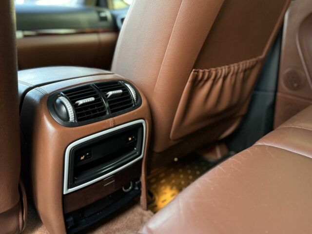 Черный Порше Каен, объемом двигателя 4.8 л и пробегом 193 тыс. км за 8950 $, фото 18 на Automoto.ua