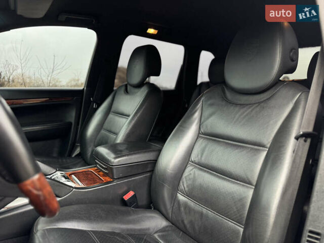 Черный Порше Каен, объемом двигателя 3 л и пробегом 261 тыс. км за 13800 $, фото 34 на Automoto.ua