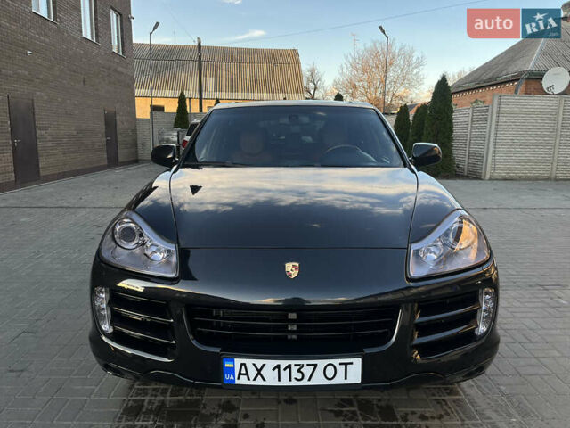 Черный Порше Каен, объемом двигателя 3.6 л и пробегом 232 тыс. км за 12500 $, фото 7 на Automoto.ua