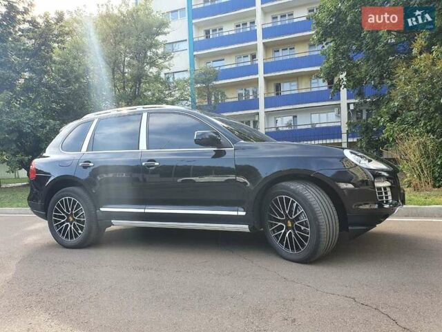 Черный Порше Каен, объемом двигателя 4.8 л и пробегом 186 тыс. км за 14500 $, фото 2 на Automoto.ua