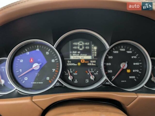 Черный Порше Каен, объемом двигателя 4.8 л и пробегом 120 тыс. км за 10950 $, фото 30 на Automoto.ua