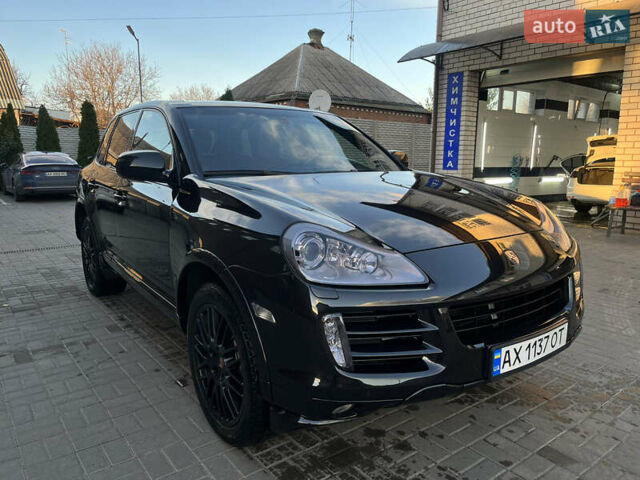 Черный Порше Каен, объемом двигателя 3.6 л и пробегом 232 тыс. км за 12500 $, фото 6 на Automoto.ua