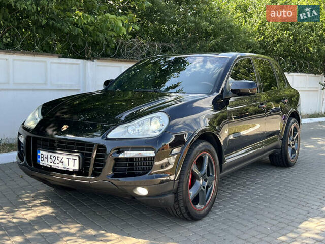 Черный Порше Каен, объемом двигателя 4.81 л и пробегом 220 тыс. км за 8800 $, фото 1 на Automoto.ua