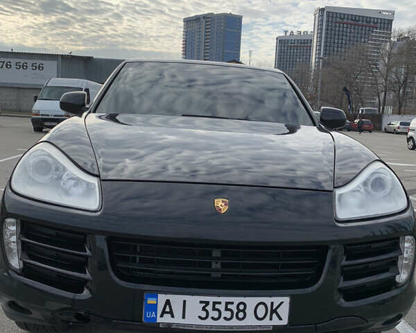 Чорний Порше Cayenne, об'ємом двигуна 4.8 л та пробігом 257 тис. км за 13999 $, фото 1 на Automoto.ua