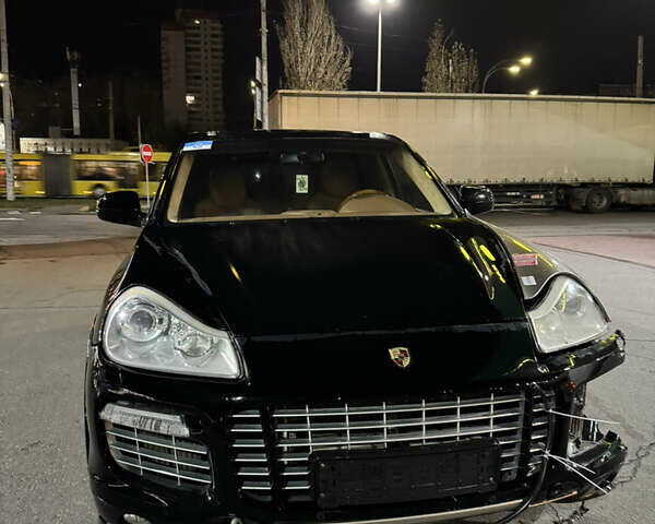 Чорний Порше Cayenne, об'ємом двигуна 4.8 л та пробігом 100 тис. км за 5600 $, фото 7 на Automoto.ua