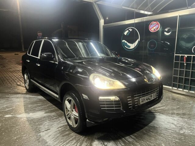 Черный Порше Каен, объемом двигателя 4.8 л и пробегом 360 тыс. км за 5900 $, фото 1 на Automoto.ua