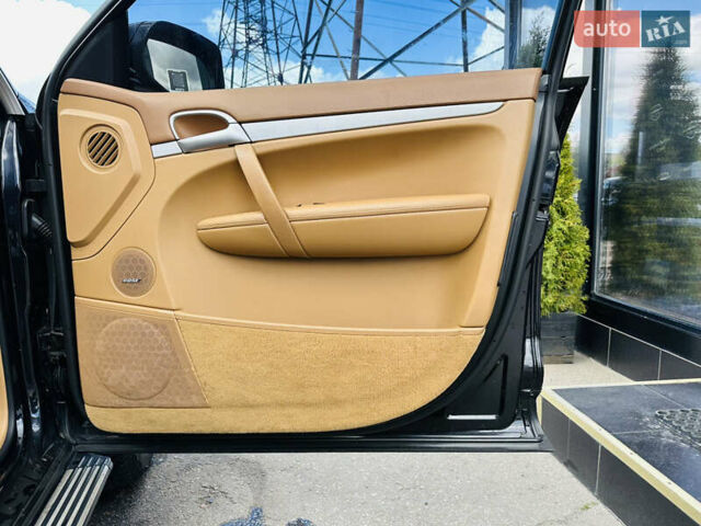 Чорний Порше Cayenne, об'ємом двигуна 3.6 л та пробігом 180 тис. км за 12000 $, фото 23 на Automoto.ua