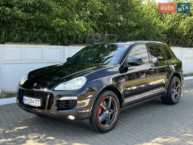 Черный Порше Каен, объемом двигателя 4.81 л и пробегом 220 тыс. км за 8800 $, фото 2 на Automoto.ua