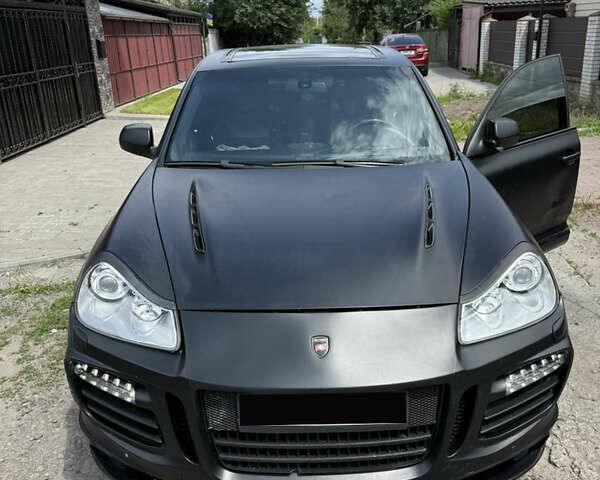 Черный Порше Каен, объемом двигателя 4.81 л и пробегом 178 тыс. км за 9431 $, фото 5 на Automoto.ua