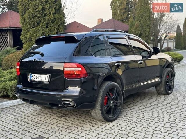 Черный Порше Каен, объемом двигателя 4.8 л и пробегом 247 тыс. км за 8950 $, фото 21 на Automoto.ua