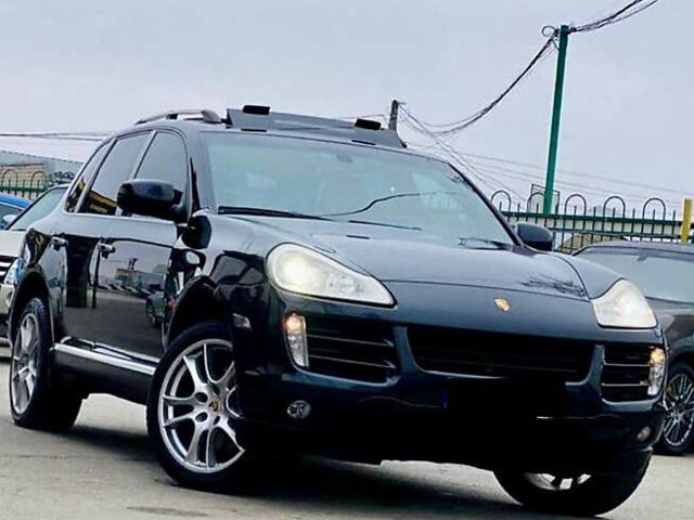 Чорний Порше Cayenne, об'ємом двигуна 4.81 л та пробігом 169 тис. км за 12500 $, фото 2 на Automoto.ua