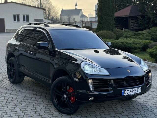 Черный Порше Каен, объемом двигателя 4.8 л и пробегом 193 тыс. км за 8950 $, фото 1 на Automoto.ua