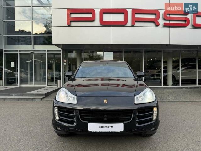 Чорний Порше Cayenne, об'ємом двигуна 4.81 л та пробігом 353 тис. км за 9400 $, фото 1 на Automoto.ua