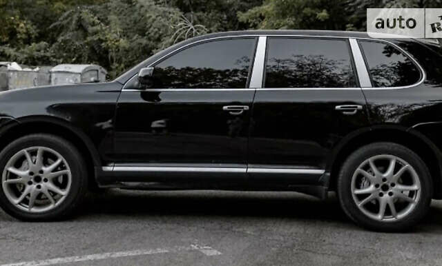 Чорний Порше Cayenne, об'ємом двигуна 4.8 л та пробігом 257 тис. км за 13999 $, фото 13 на Automoto.ua