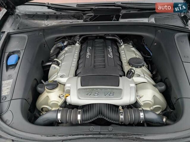 Черный Порше Каен, объемом двигателя 4.8 л и пробегом 120 тыс. км за 10950 $, фото 52 на Automoto.ua