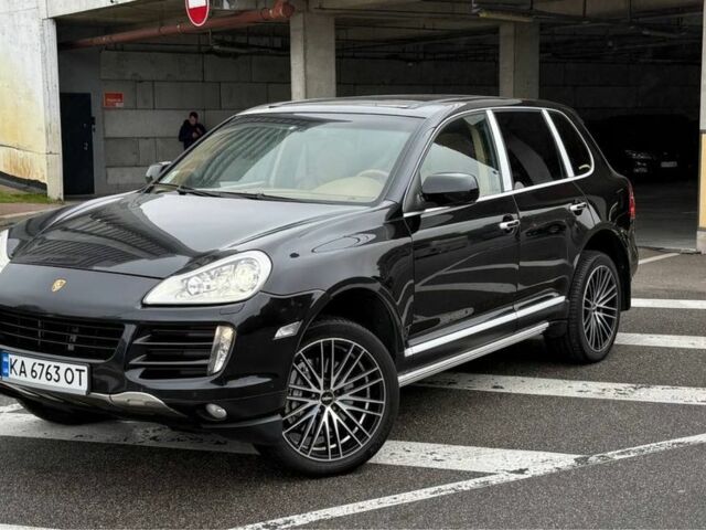 Чорний Порше Cayenne, об'ємом двигуна 4.8 л та пробігом 176 тис. км за 7499 $, фото 2 на Automoto.ua
