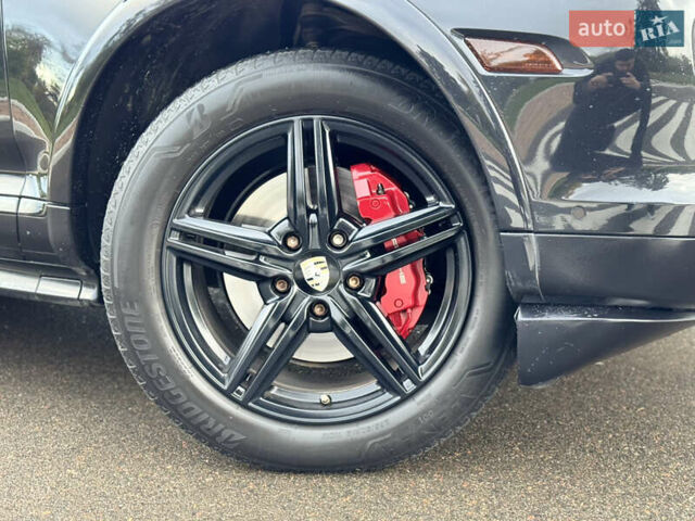 Чорний Порше Cayenne, об'ємом двигуна 4.8 л та пробігом 177 тис. км за 10500 $, фото 32 на Automoto.ua