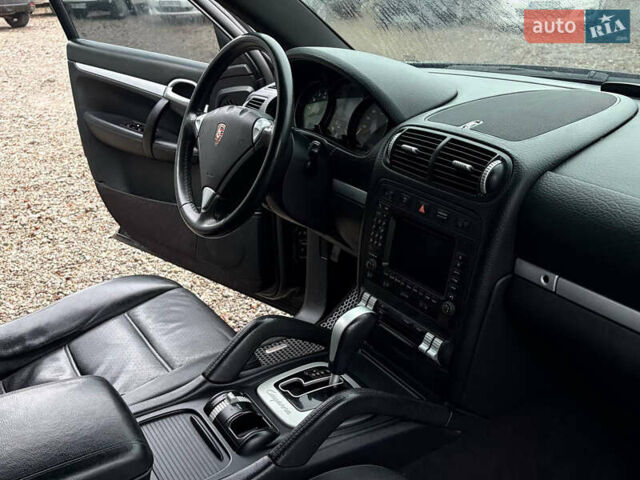 Чорний Порше Cayenne, об'ємом двигуна 3.6 л та пробігом 125 тис. км за 9600 $, фото 19 на Automoto.ua