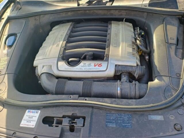 Чорний Порше Cayenne, об'ємом двигуна 3.6 л та пробігом 227 тис. км за 9607 $, фото 4 на Automoto.ua