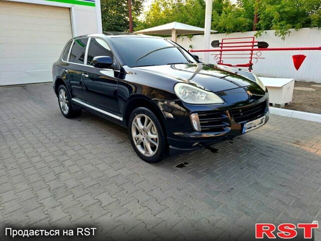 Порше Каен 2008 в Виннице на Automoto.ua Черный Порше Каен, объемом двигателя 4.8 л и пробегом 270 тыс. км за 13500 $, фото 2 на Automoto.ua
