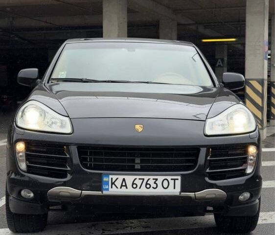 Чорний Порше Cayenne, об'ємом двигуна 4.8 л та пробігом 176 тис. км за 7499 $, фото 7 на Automoto.ua