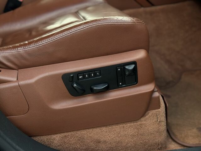 Черный Порше Каен, объемом двигателя 4.8 л и пробегом 170 тыс. км за 9000 $, фото 11 на Automoto.ua