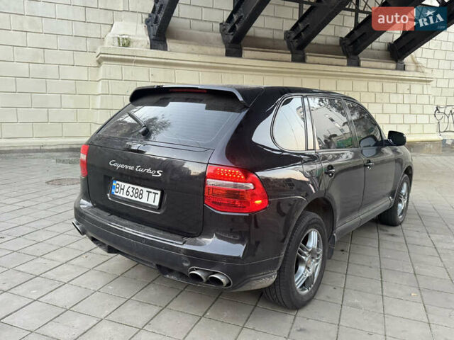 Черный Порше Каен, объемом двигателя 4.81 л и пробегом 140 тыс. км за 8000 $, фото 7 на Automoto.ua
